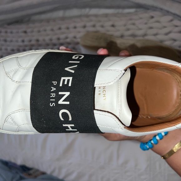 Givenchy Sneakers!! - Picture 6 of 12